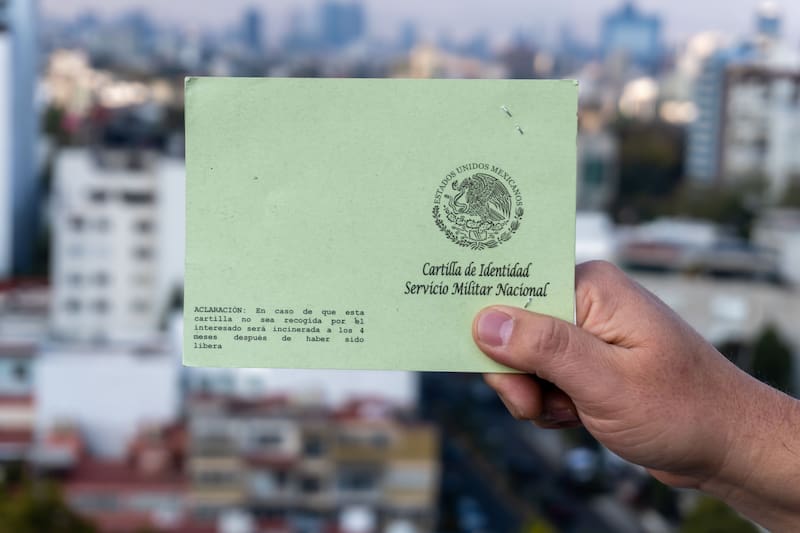 Tienes hasta el 15 de octubre para tramitar este documento: conoce cómo. Fuente: Shutterstock.