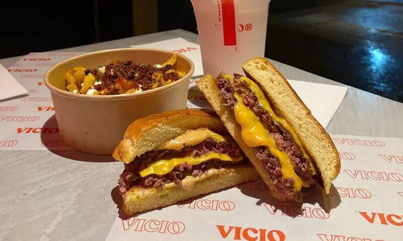 Vicio nació digital y ahora está abriendo locales