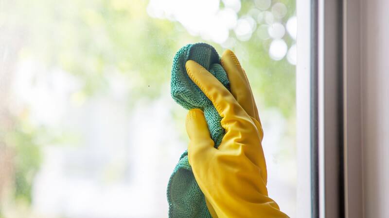 El producto de limpieza de Lidl que dejará tus cristales relucientes y como nuevos: cuál es y cómo funciona.