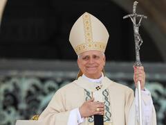 El papa León XIV recordó a Francisco y pidió por la paz mundial: "Fui elegido sin ningún mérito"