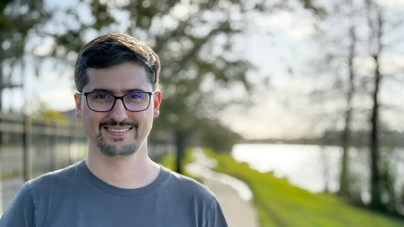 Nicolás Rasmunsen fundó la agencia de marketing Portinos junto a su esposa y su suegro. Ahora planea expandirla en la región.