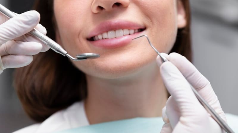 Si tu dieta incluye estos alimentos, tendrás una boca más sana.