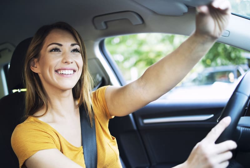 Cambia la licencia de conducir.