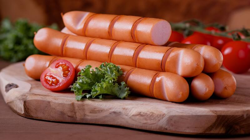 Exigen que se retire urgente estas salchichas de todos los supermercados y puntos de venta del país.