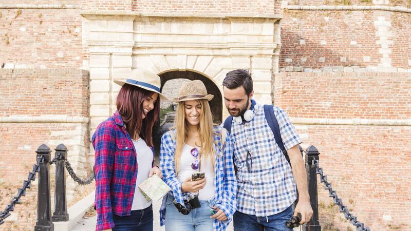 Es uno de los pueblos más lindos del país: cuenta con un impresionante castillo de época y un gran parque natural