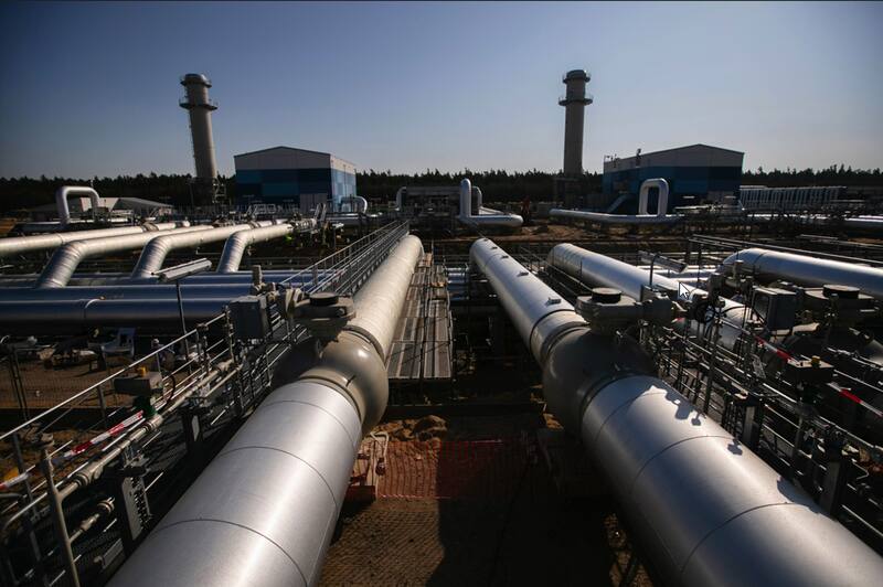 La UE decidió reducir un 15% el consumo de gas entre agosto de 2022 y abril de 2023 - BLOOMBERG