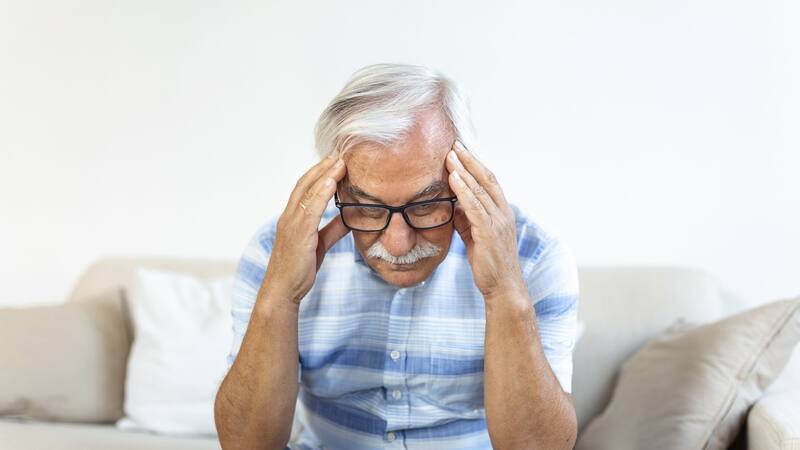 Suspenden la jubilación y pensión a los adultos mayores de 65 años que no cumplan con este requisito.