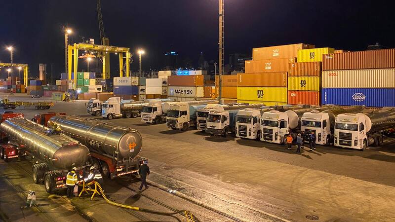 Se utilizaron dos líneas de 3 se realizó la descarga de forma directa.