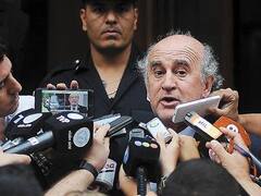 Marijuan pide indagar a Parrilli por espionaje contra Stiuso