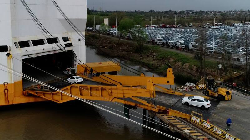 Fiat Cronos, el auto más vendido de la Argentina, también acelera en Brasil