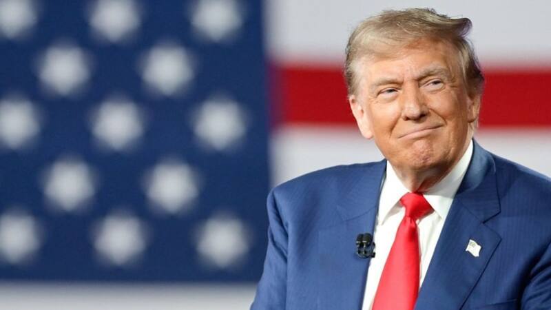 Donald Trump quiere "someter económicamente" a Canadá. Fuente: Archivo.