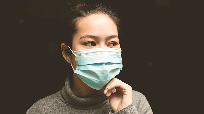 Tomando como referencia que la exposición se produjera en la fiesta, la investigación concluyó que el período de incubación de los casos sintomáticos osciló entre 0 y 8 días, con una mediana de 3 días.