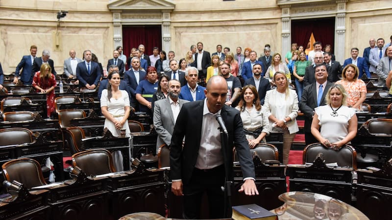 Gabriel Mraida juró como diputado de la Nación.