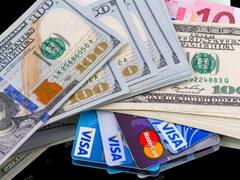 Dólar tarjeta: se triplicó su uso y empieza a pesar fuerte en las arcas del BCRA