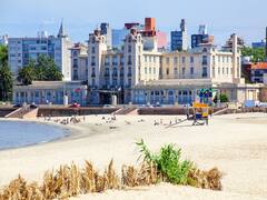 Mudarse a Uruguay: cómo es el trámite de residencia fiscal para no pagar impuestos también en Argentina