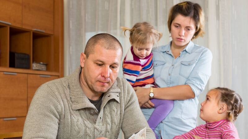 Economistas mantienen crecimiento para 2024 pero anticipan una mayor inflación, ¿cuáles son los motivos?