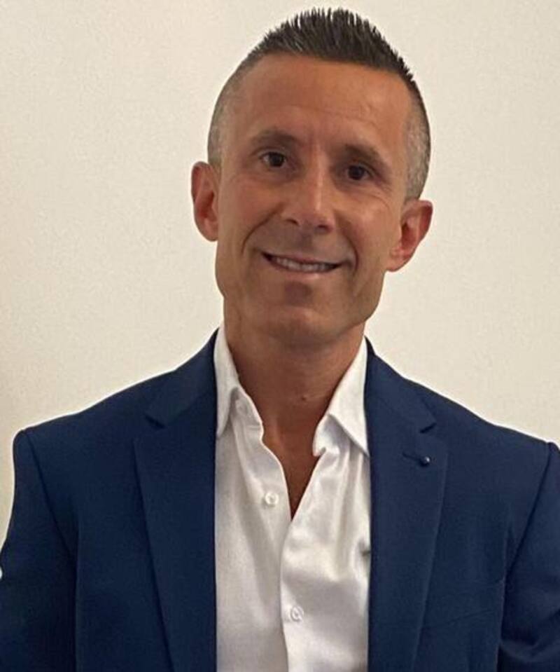 Fernando Parga, Gire.