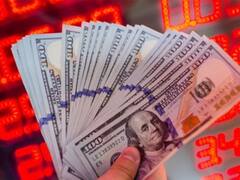 Alerta de default, suba del dólar y variables financieras "espiralizadas': la fecha límite para desactivar el cóctel explosivo con el FMI