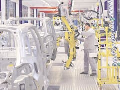 Autorizan a más de 600 fábricas de todo el país a reactivar la producción