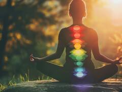 Equilibrio energético. los consejos para alinear los chakras y los beneficios que aporta a tu vida diaria