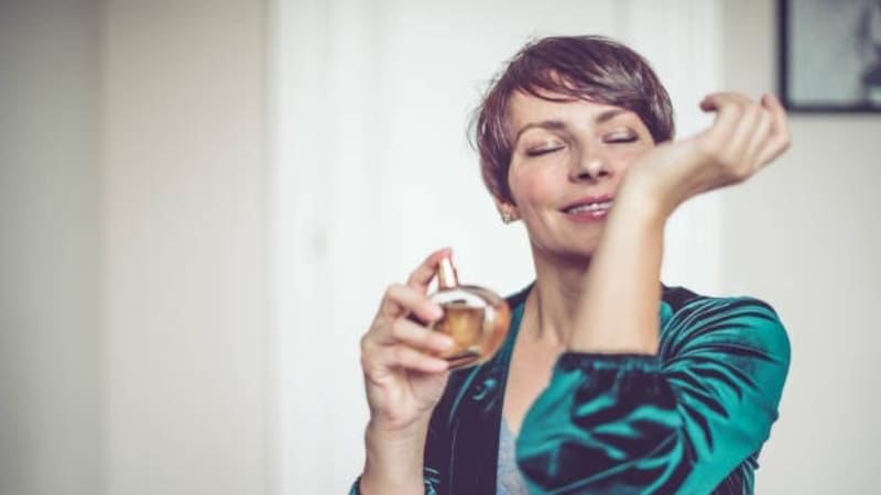 Esta loción es perfecta para quienes aprecian las fragancias de calidad y buscan una opción económica.