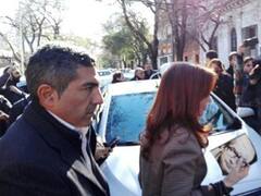 Cristina fue a Tiempo Argentino, pero no todos sus periodistas la recibieron con flores