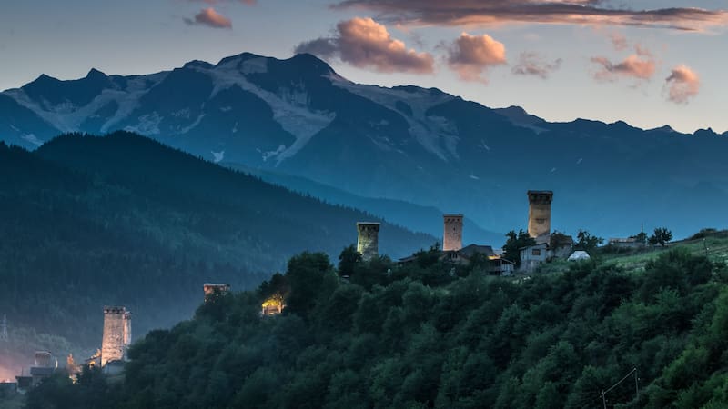 No es España ni Francia: estas torres medievales están como hace 500 años y todavía se pueden visitar.