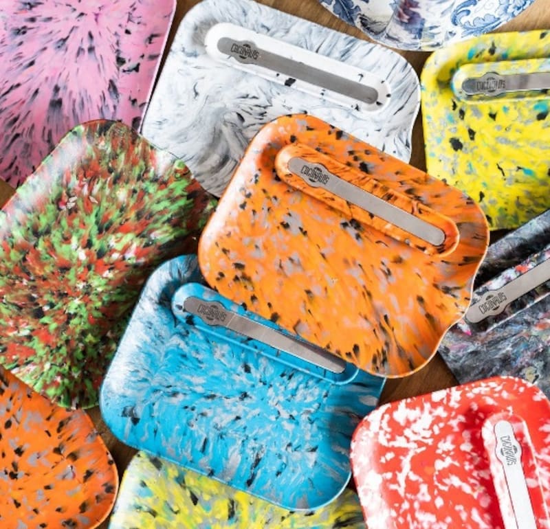 Bandejas para Cogonauts con plástico reciclado.