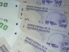 Comisiones en la mira: quieren prohibir a bancos cobrar por recibir billetes de $ 100