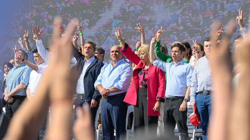 <div class="migrated-promo-image__description"><div class="migrated-promo-image__source">Fuente: prensa Axel Kicillof</div></div>