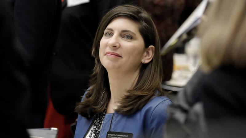 Stacey Cunningham, de 43 años, entró de becaria en la bolsa neoyorquina en 1994