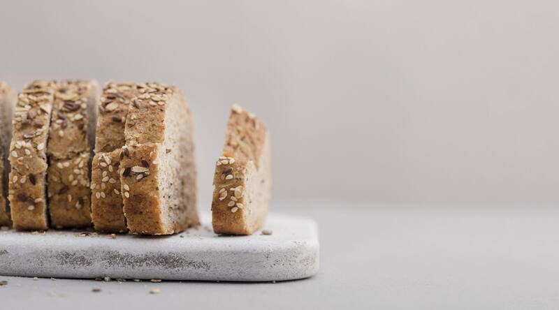 La combinación de estos ingredientes crea un pan nutritivo, ideal para quienes buscan opciones saludables(Fuente: Freepik)