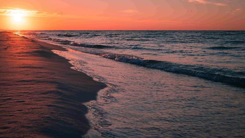Esta hermosa playa argentina es poco conocida, tiene los mejores atardeceres y es ideal para españoles.