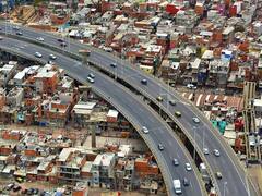 La mitad de los hogares tiene ingresos totales inferiores a $ 47.000 mensuales