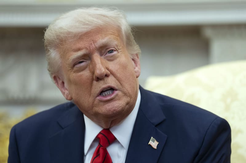 Donald Trump endureció sus políticas de deportación masiva. Fuente: Archivo.