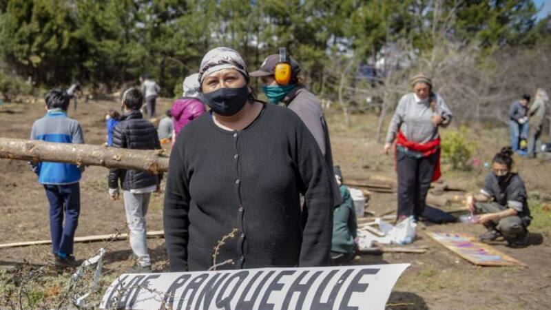 <div class="migrated-promo-image__description"><div class="migrated-promo-image__author">colectivo al margen</div></div>