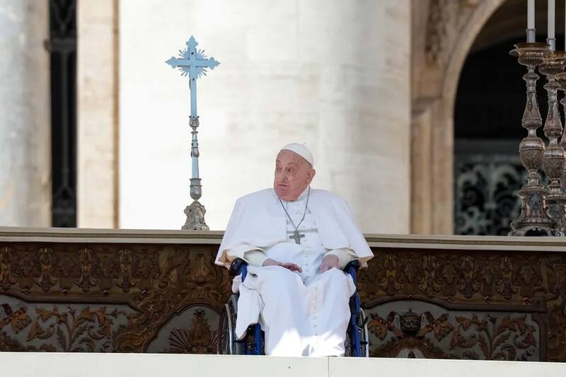 El Vaticano informó el estado de salud del papa Francisco.