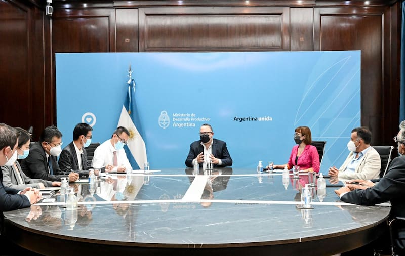 Los empresarios chinos con Kulfas