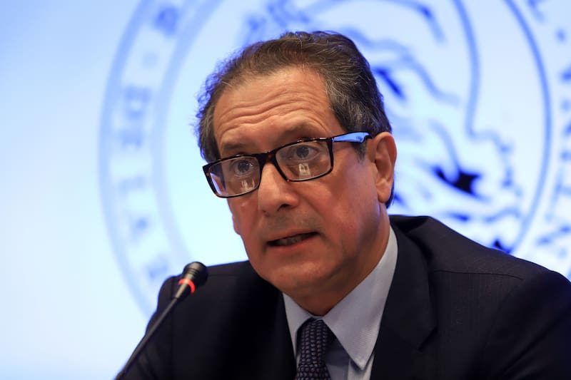 Los analistas apuntan, entre otros factores, a la política monetaria del titular del Banco Central, Miguel Pesce