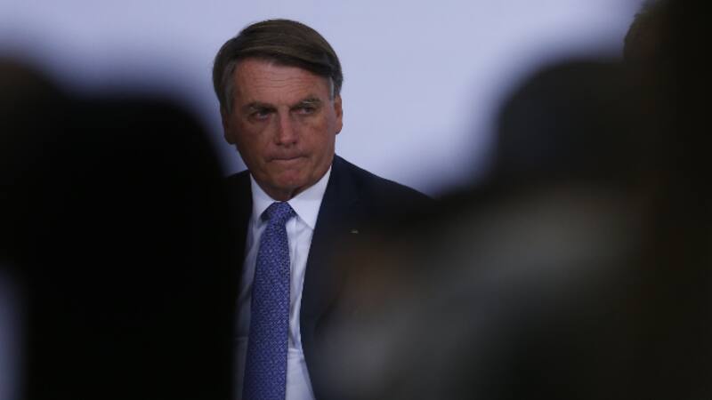 El presidente de Brasil se disculpó por divulgar una fake news sobre el asesinato de un militante petista a manos de un policía bolsonarista. XINHUA