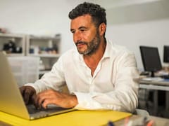 Viajes en cuotas al exterior: para este emprendedor, es "absurdo y surrealista" que Milei mantenga la prohibición