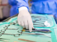 Denuncian a cirujano de Florida por la muerte de paciente al quitarle el hígado en vez del bazo en una operación