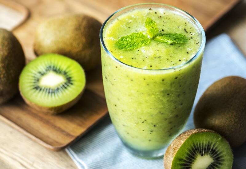 El kiwi es una fruta recomendable para mejorar la salud. Fuente: Shutterstock