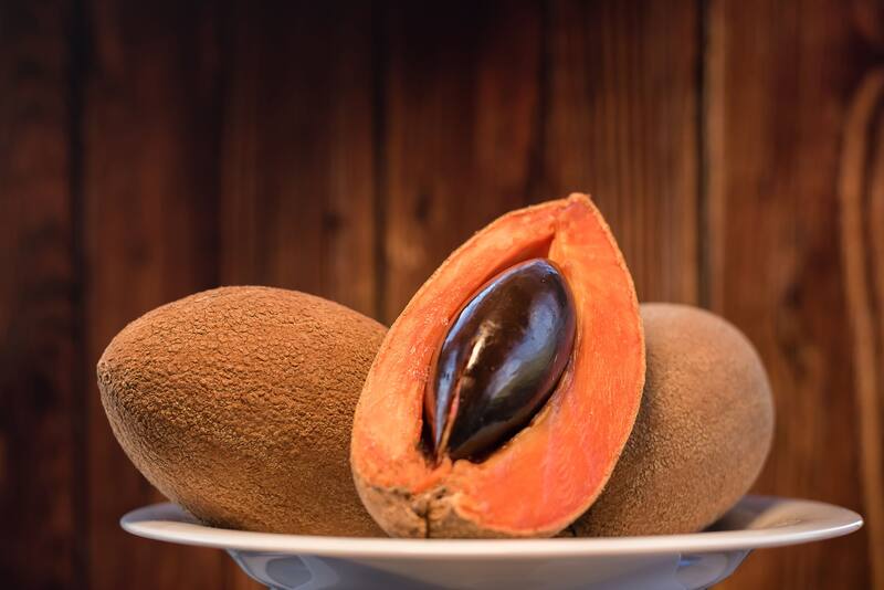 El característico color naranja de la pulpa del mamey revela su alto contenido en betacarotenos. (Foto: Archivo El Cronista México)