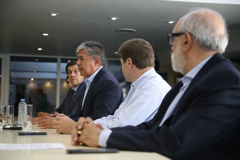 Sadir, Figueroa y Melella, gobernadores y ministros petroleros se reunieron en el CFI