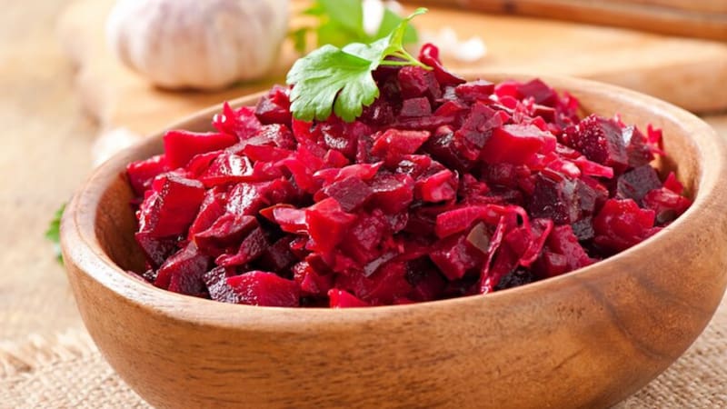 Oro rojo: la fruta que favorece la producción de colágeno, alivia dolores musculares y está repleta de potasio.