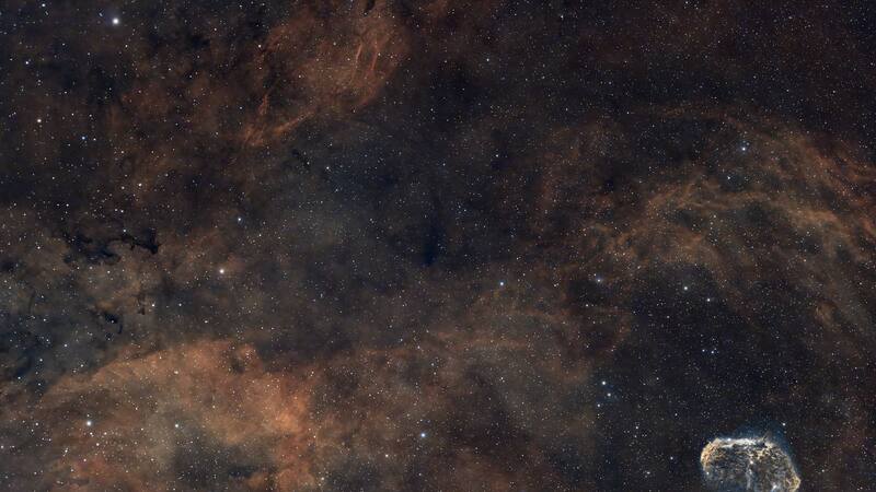 Descubrimiento astronómico: captan una nebulosa oscura con forma de lobo fantasmagórico que cambia lo que se conocía de la Vía Láctea.