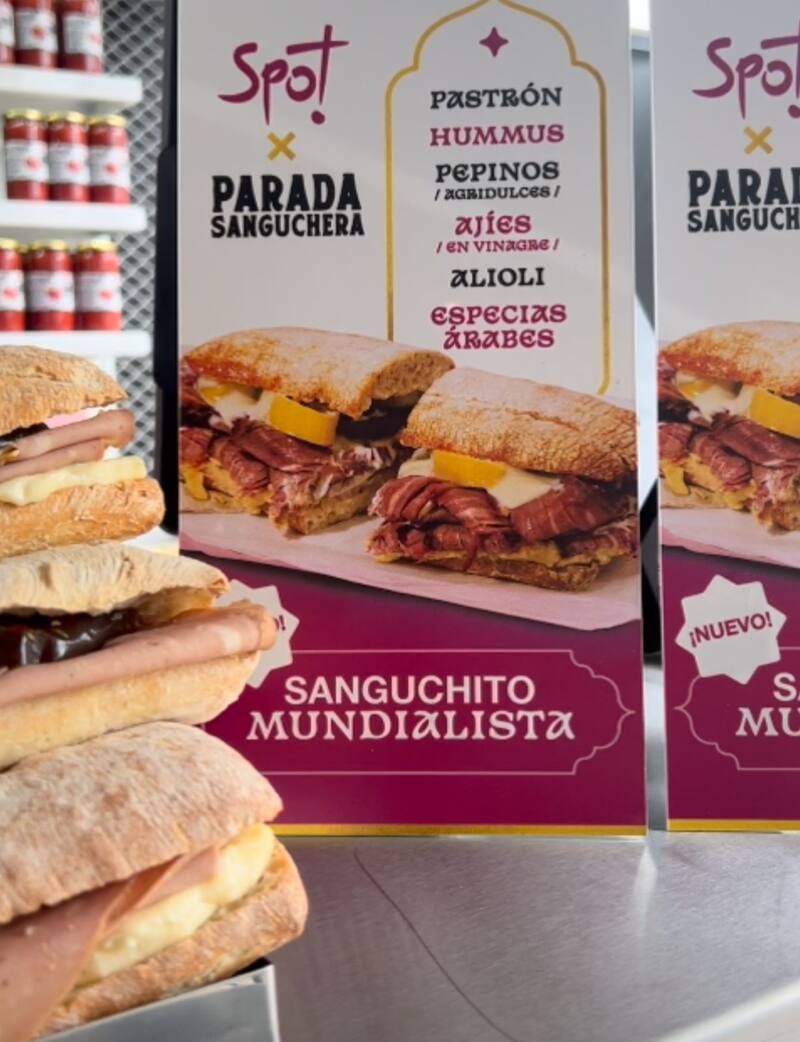 El chef Lele Cristóbal viajó a Qatar para buscar los ingredientes del "sanguchito mundialista" de Axion Energy