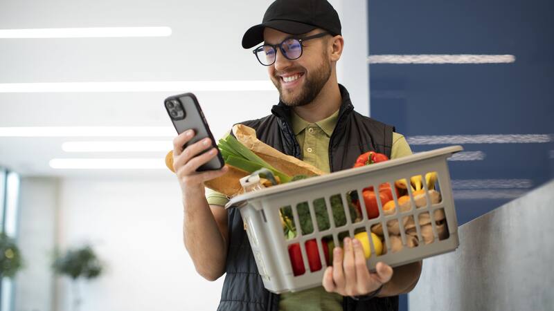 Los descuentos con QR permiten a los clientes obtener ahorros adicionales en sus compras habituales.