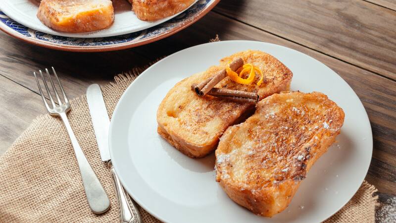 Torrijas en freidora de aire: el clásico postre fácil y rápido que puedes hacer para todos tus amigos.